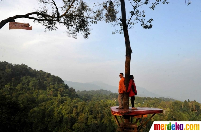 Foto Menikmati Beragam Spot Pemandangan Alam Gunung Salak Foto Menikmati Beragam Spot Pemandangan Alam Gunung Salak