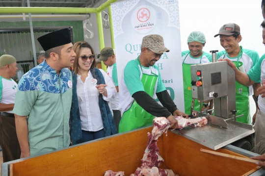 1.000 Paket daging kurban dibagikan di Masjid Baiturrahman Al-Haq