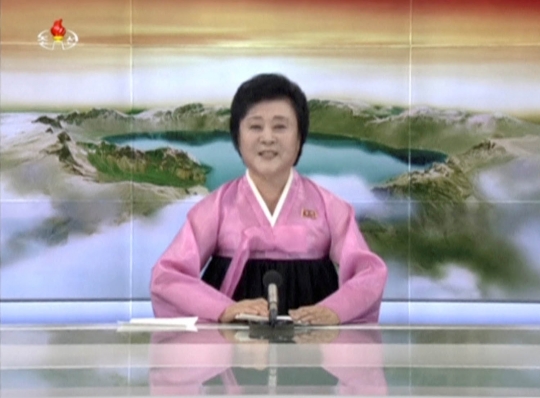 Semangatnya presenter TV Korut beritakan uji coba bom hidrogen