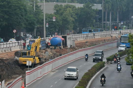 Proyek LRT Cawang-Dukuh Atas mulai rambah Jalan Rasuna Said