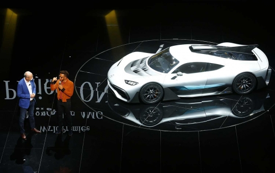 Garangnya Mercedes AMG Project One bermesin F1