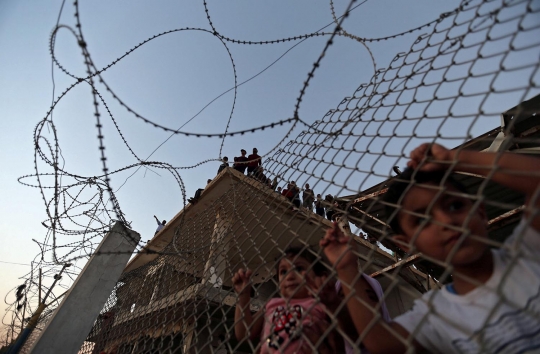 Kesederhanaan warga Gaza sambut kepulangan jemaah haji di perbatasan
