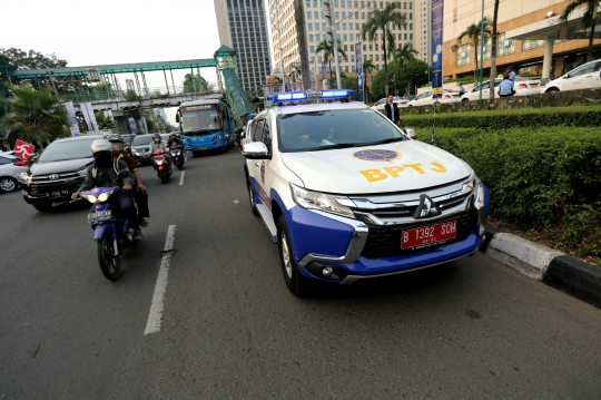 Transjabodetabek Premium rute Bekasi-Senayan diuji coba