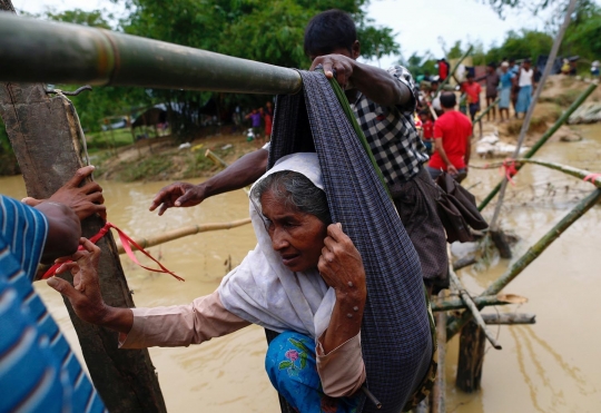 Susah payah pengungsi Rohingya bertahan hidup di negeri orang