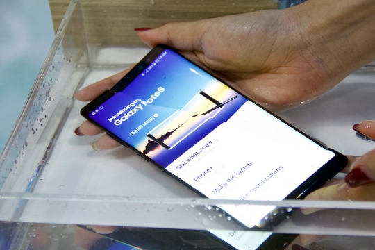 Peluncuran ponsel mewah nan canggih Samsung Galaxy Note 8