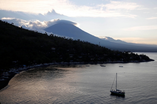 Menikmati panorama Gunung Agung yang sangat memesona