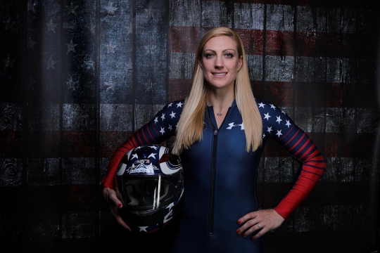 Kerennya kostum atlet olimpiade Amerika Serikat bak jubah superhero