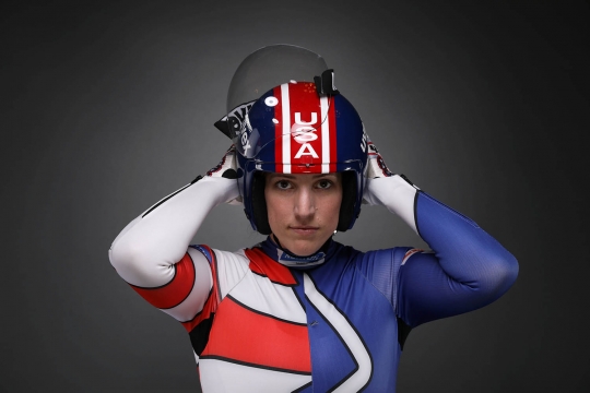 Kerennya kostum atlet olimpiade Amerika Serikat bak jubah superhero