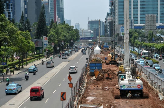 Menengok perkembangan proyek LRT Jabodebek yang telan dana triliunan rupiah