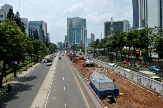 Menengok perkembangan proyek LRT Jabodebek yang telan dana triliunan rupiah