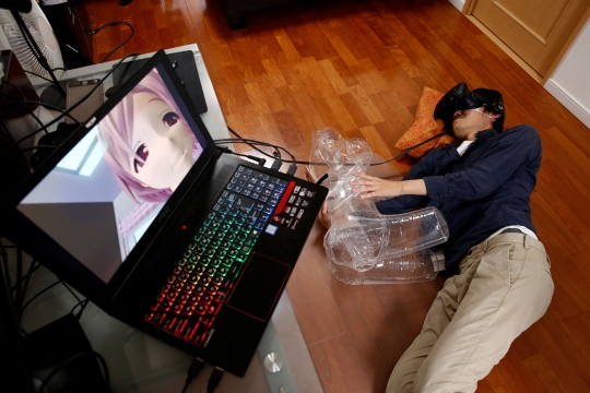 Mengintip proses syuting video porno berbasis VR di Jepang
