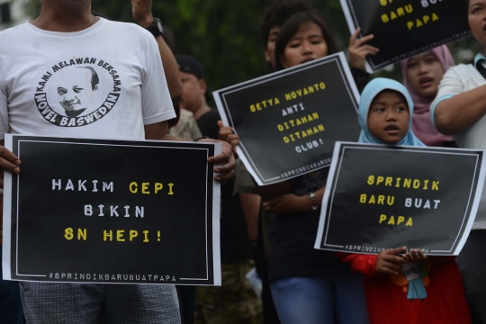 Massa gugat Hakim Cepi Iskandar yang batalkan status tersangka Setnov