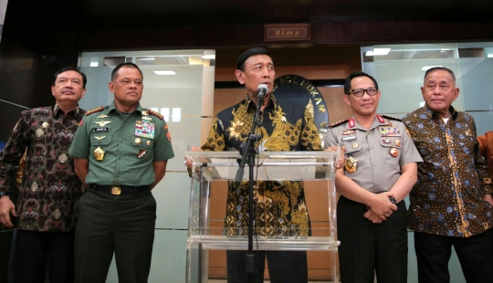 Bahas polemik senjata, Wiranto panggil Menhan, Kapolri, Panglima TNI & KaBIN