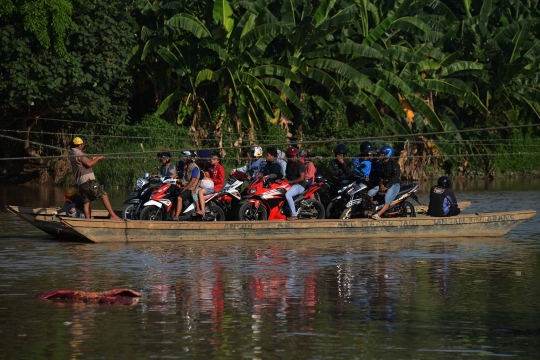 Warga Bekasi masih memprimadonakan eretan sebagai transportasi