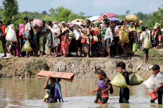 Gelombang ribuan pengungsi Rohingya tembus perbatasan Myanmar-Bangladesh