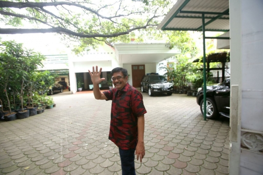 Bursa Cagub Jatim, Djarot hingga Emil Dardak sambangi rumah Megawati