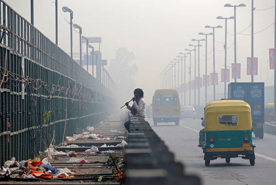 Parahnya polusi udara selimuti India usai Festival Diwali