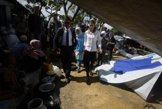 Ratu Yordania kunjungi pengungsi Rohingya di Bangladesh