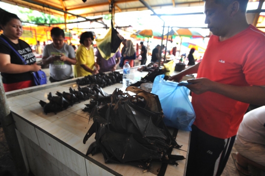 Mengunjungi Pasar Tomohon, surga pecinta makanan ekstrem