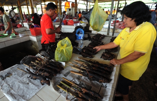 Mengunjungi Pasar Tomohon, surga pecinta makanan ekstrem