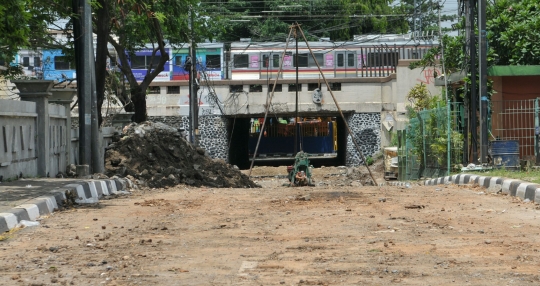 Imbas proyek Double Double Track, Jalan Tambak ditutup hingga 7 Januari