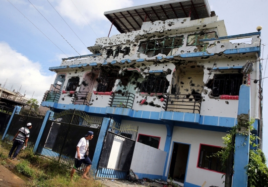 Menelusuri bekas markas pemimpin ISIS di Marawi