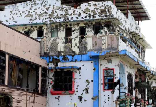 Menelusuri bekas markas pemimpin ISIS di Marawi