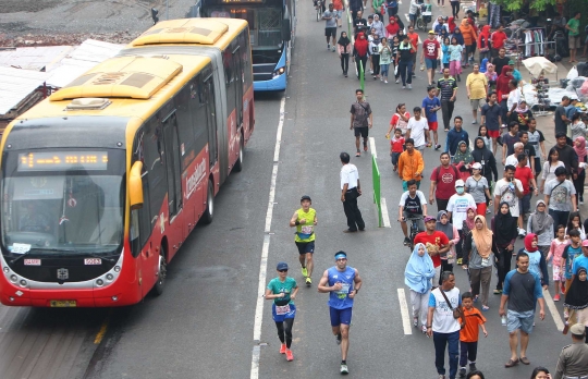 16 Ribu pelari ramaikan Mandiri Jakarta Marathon 2017