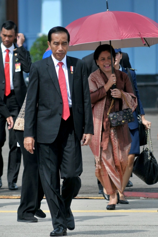 Jokowi beri nama pesawat N219 Nurtanio