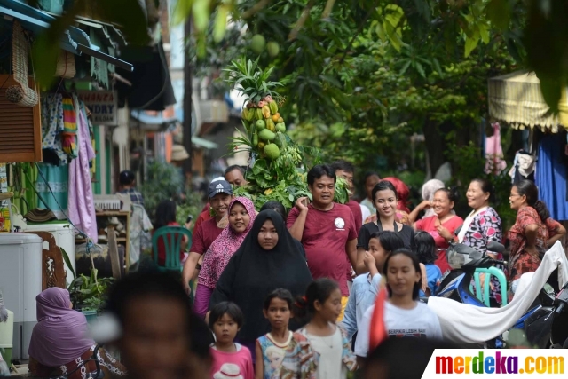 Foto : Kemeriahan warga Kampung Krapu rayakan karnaval 