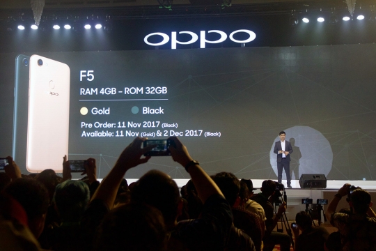 Melihat peluncuran smartphone canggih Oppo F5