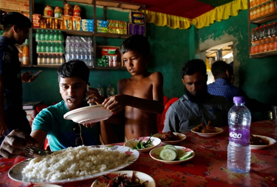 Meratapi bocah Rohingya jadi korban kerja paksa di Bangladesh