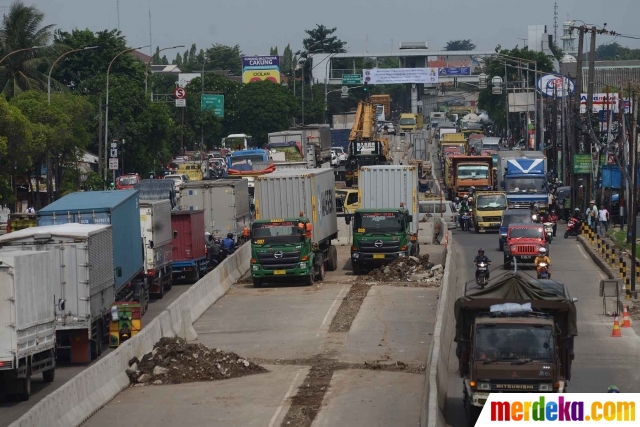 Foto : Memantau Progres Pembangunan Ruas Tol Kelapa Gading-Pulogebang ...