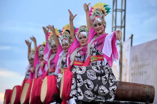 Gemulai penari cantik meriahkan Banten Tourism Week 2017