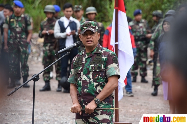 Foto : Panglima TNI beri penghargaan 63 prajurit atas 