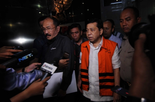 Ekspresi Setya Novanto usai diperiksa terkait insiden kecelakaan Fortuner