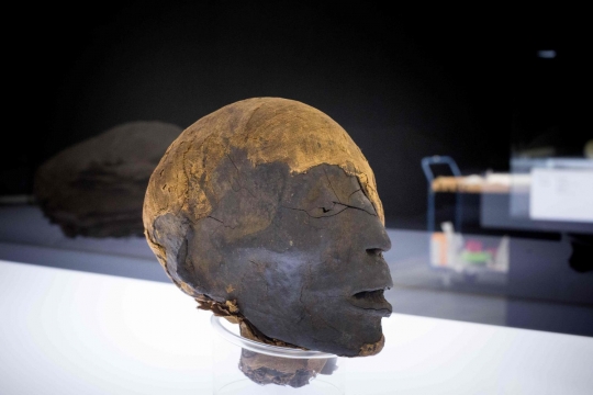 Seramnya wajah-wajah mumi yang dipamerkan di museum Spanyol