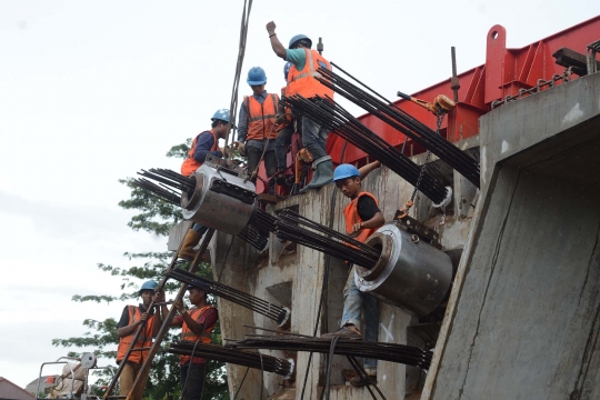 Memantau progres pembangunan double track Manggarai-Jatinegara