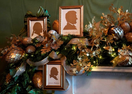 Intip mewahnya dekorasi Natal di Gedung Putih