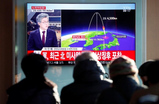 Korea Utara luncurkan rudal balistik dan jatuh di Laut Jepang