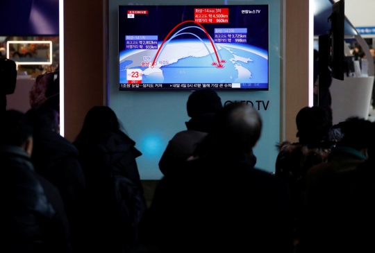 Korea Utara luncurkan rudal balistik dan jatuh di Laut Jepang