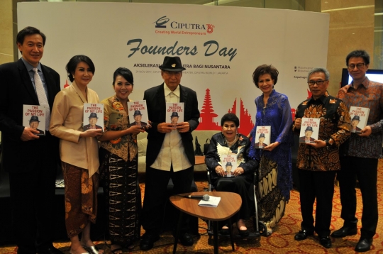 Bos Ciputra Group luncurkan buku biografi 
