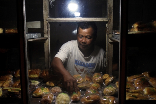 Geliat Roti Go, kuliner berusia 119 tahun di Banyumas yang masih bertahan