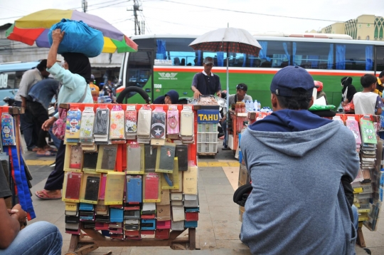 Begini trotoar Tanah Abang usai Sandiaga Uno bebaskan PKL berjualan