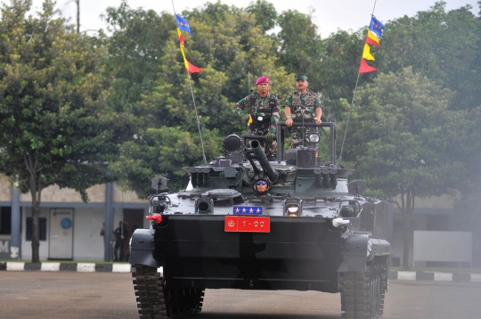 Aksi Panglima TNI latihan bareng pasukan Denjaka