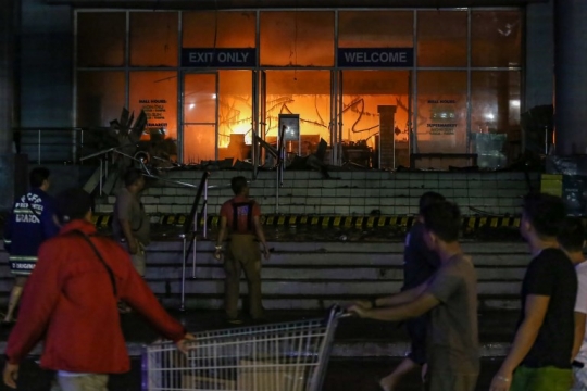 37 Orang tewas dalam kebakaran mal di Filipina