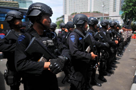 Tim Gegana hingga water canon amankan Car Free Day jelang Natal