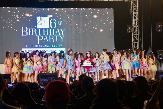 Melihat serunya konser perayaan 6 tahun JKT48