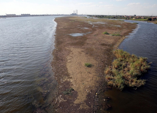 Inilah penampakan Sungai Nil ketika surut