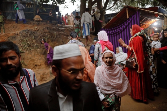 Potret sederhana pernikahan warga Rohingya di pengungsian